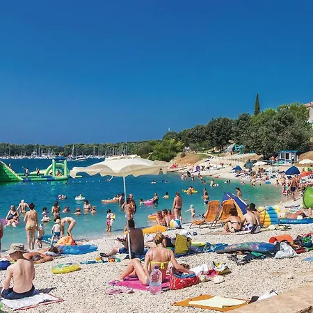 Hébergement de vacances Amazing In With Kitchen *