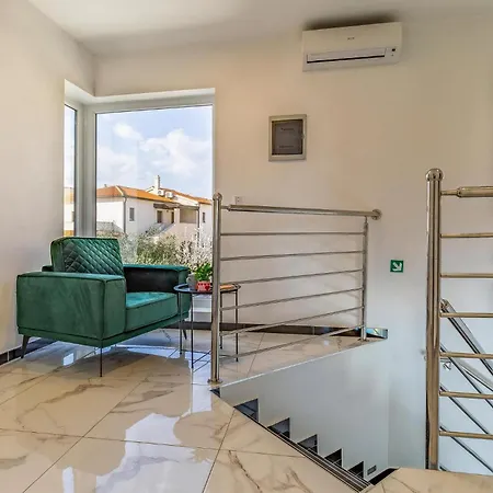 Amazing In With Kitchen Hébergement de vacances Pula