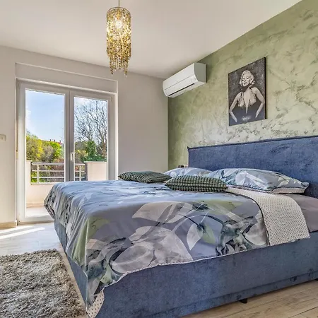 Будинок відпочинку Amazing In With Kitchen *