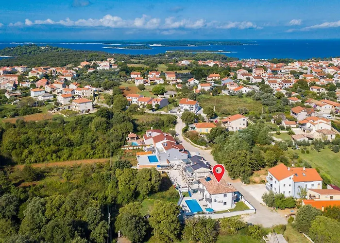 Дом отдыха Amazing In With Kitchen